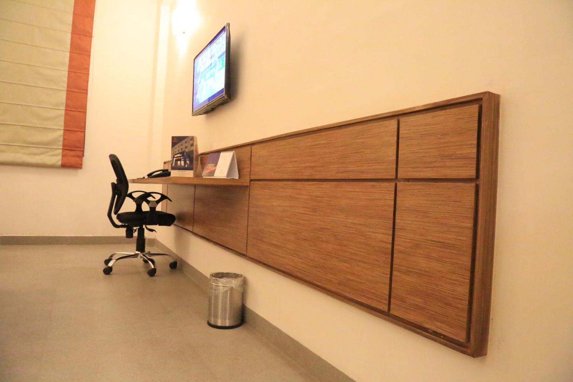 Max Hotels Jabalpur Phòng bức ảnh