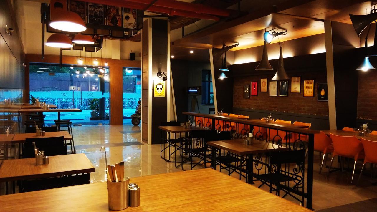 Max Hotels Jabalpur Ngoại thất bức ảnh